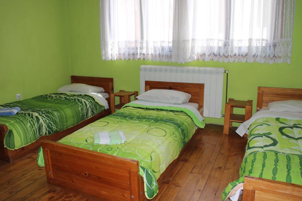 Hostel Hikers Den Zabljak  Room photo